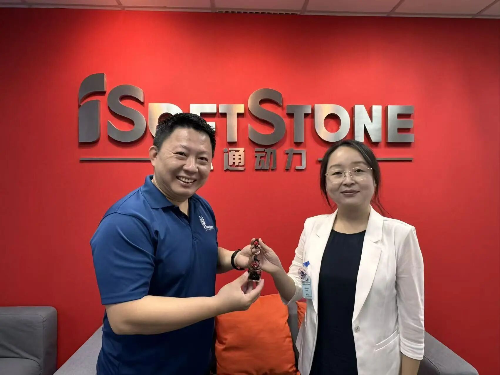 1761894400838143.jpg 15.jpg