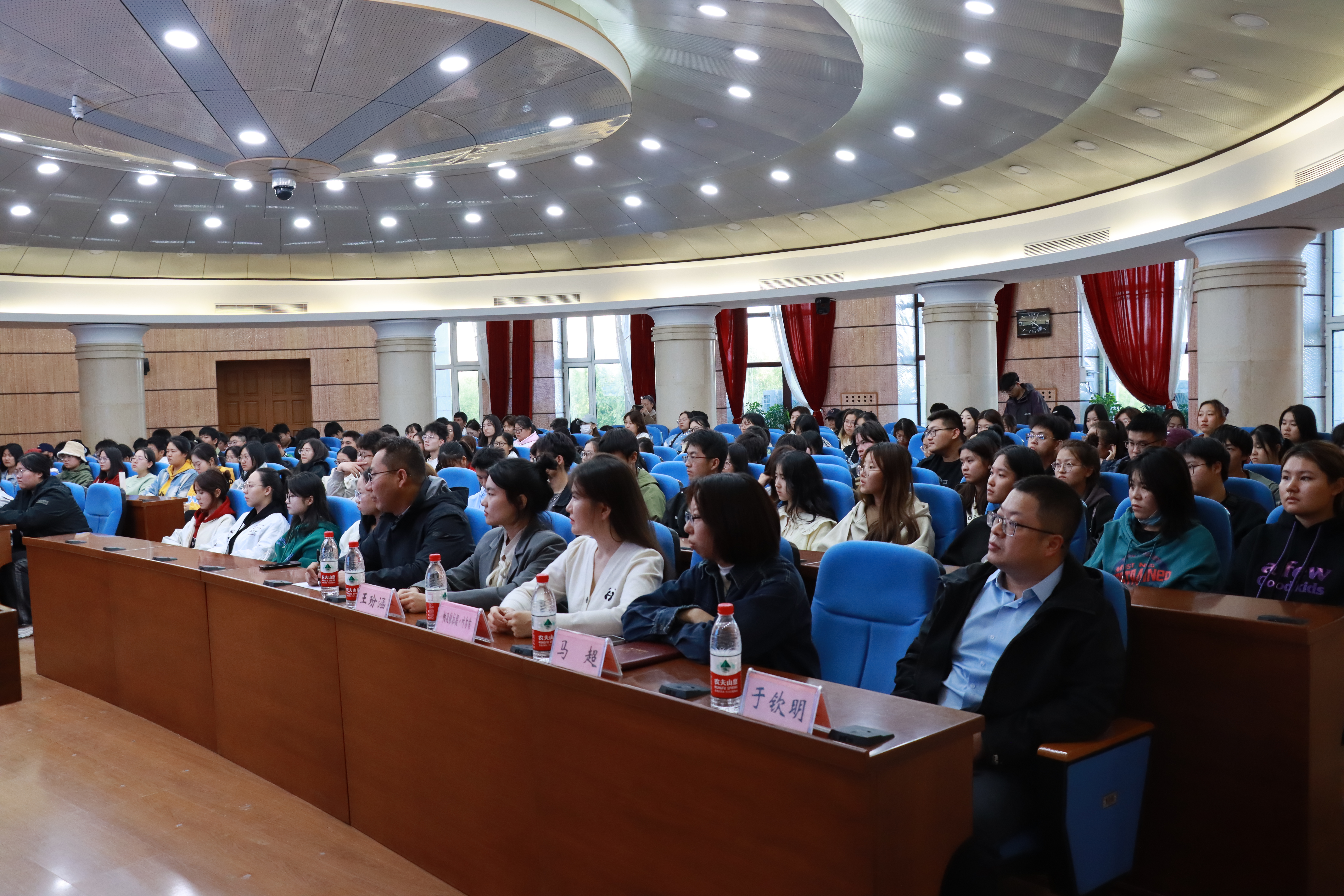 1697159158567957.jpg 1697159158567957.jpg