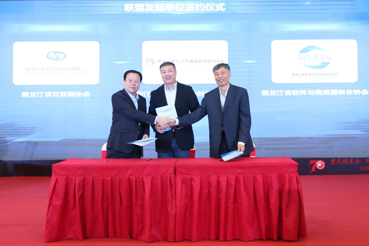 1697418073877697.jpg 1697418073877697.jpg