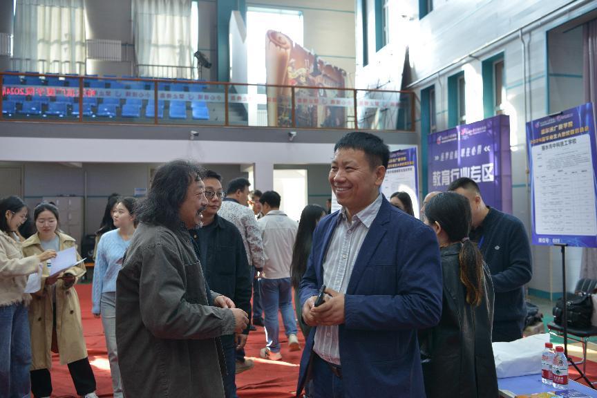 1697423867906225.jpg 1697423867906225.jpg