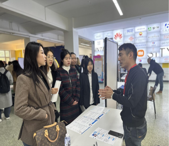 1697762840107971.png 1697762840107971.png