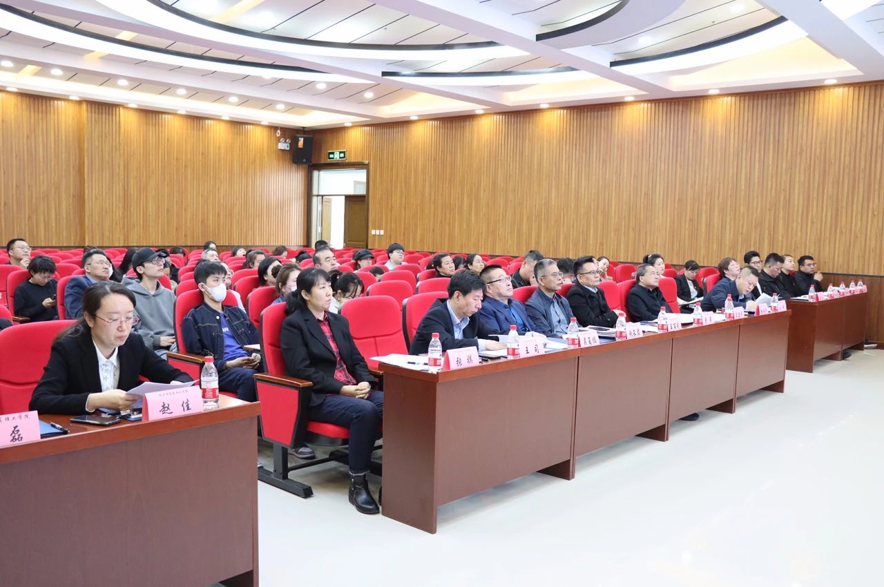 1713668837768290.jpg 1713668837768290.jpg