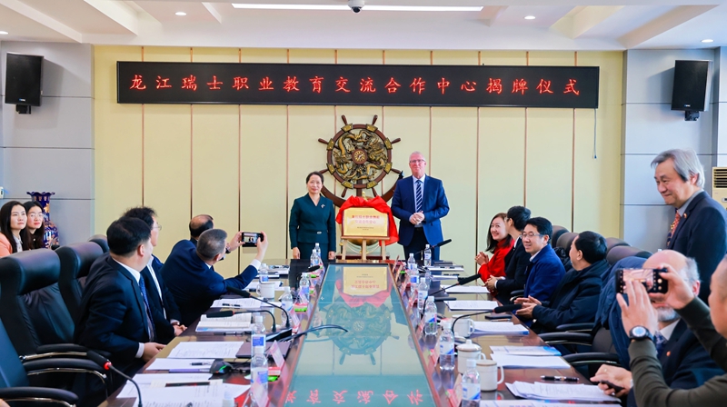 1736856882637363.jpg 0b23b6eed64df2846d79b9c1d13c0457_82984FB9D9419F46C3C7AE289F8_E785D7ED_50571.jpg