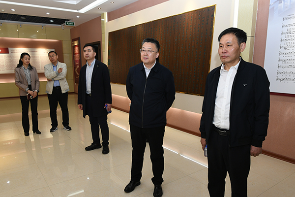 1745543324245741.jpg 4.jpg