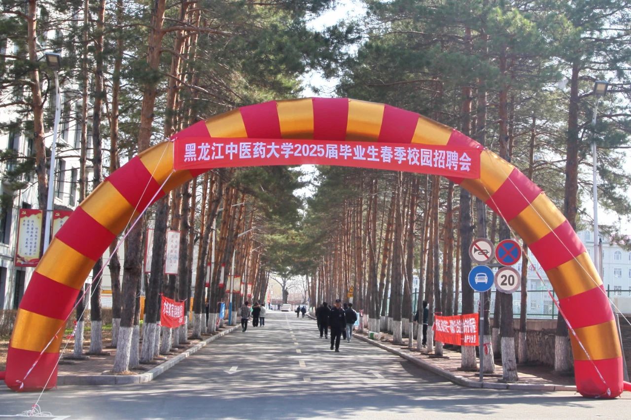 1745997965455907.jpg 1745997965455907.jpg