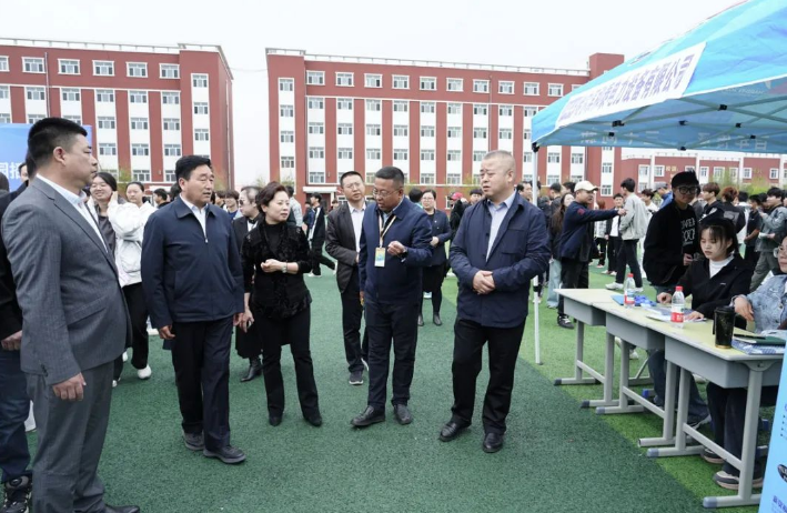 1747376004505569.png image.png