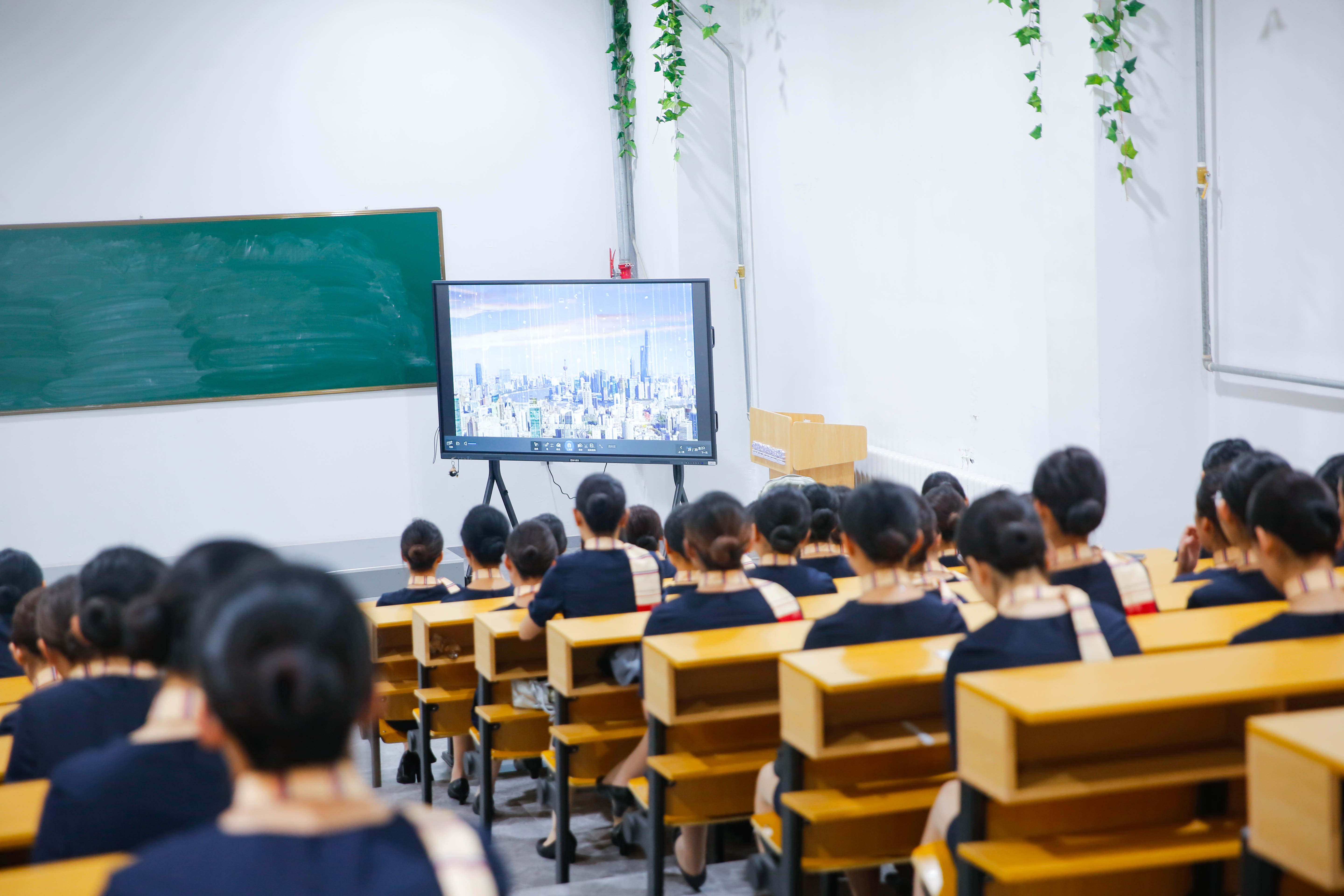 1757551863662931.jpg 1757551863662931.jpg