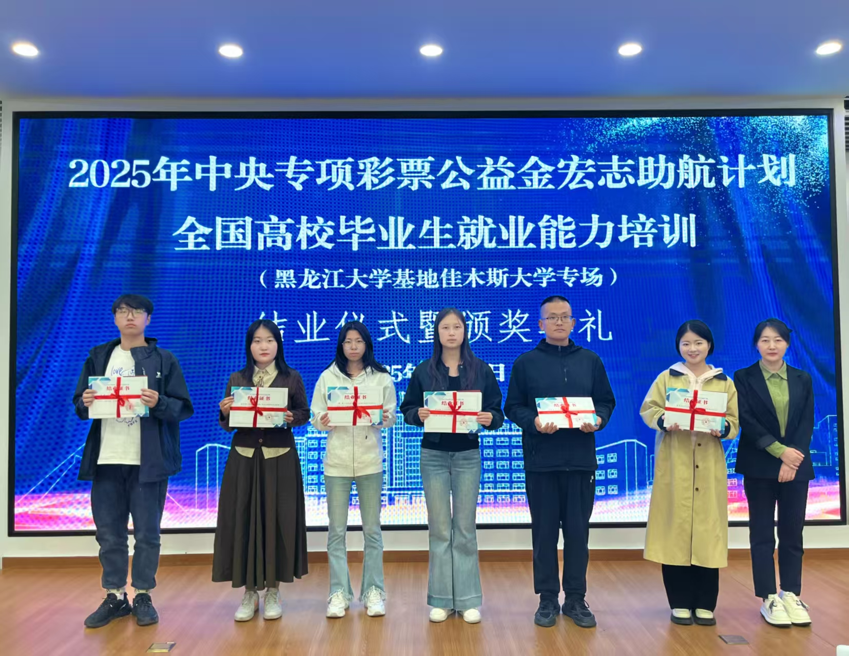 1758592888808789.png 1758592888808789.png