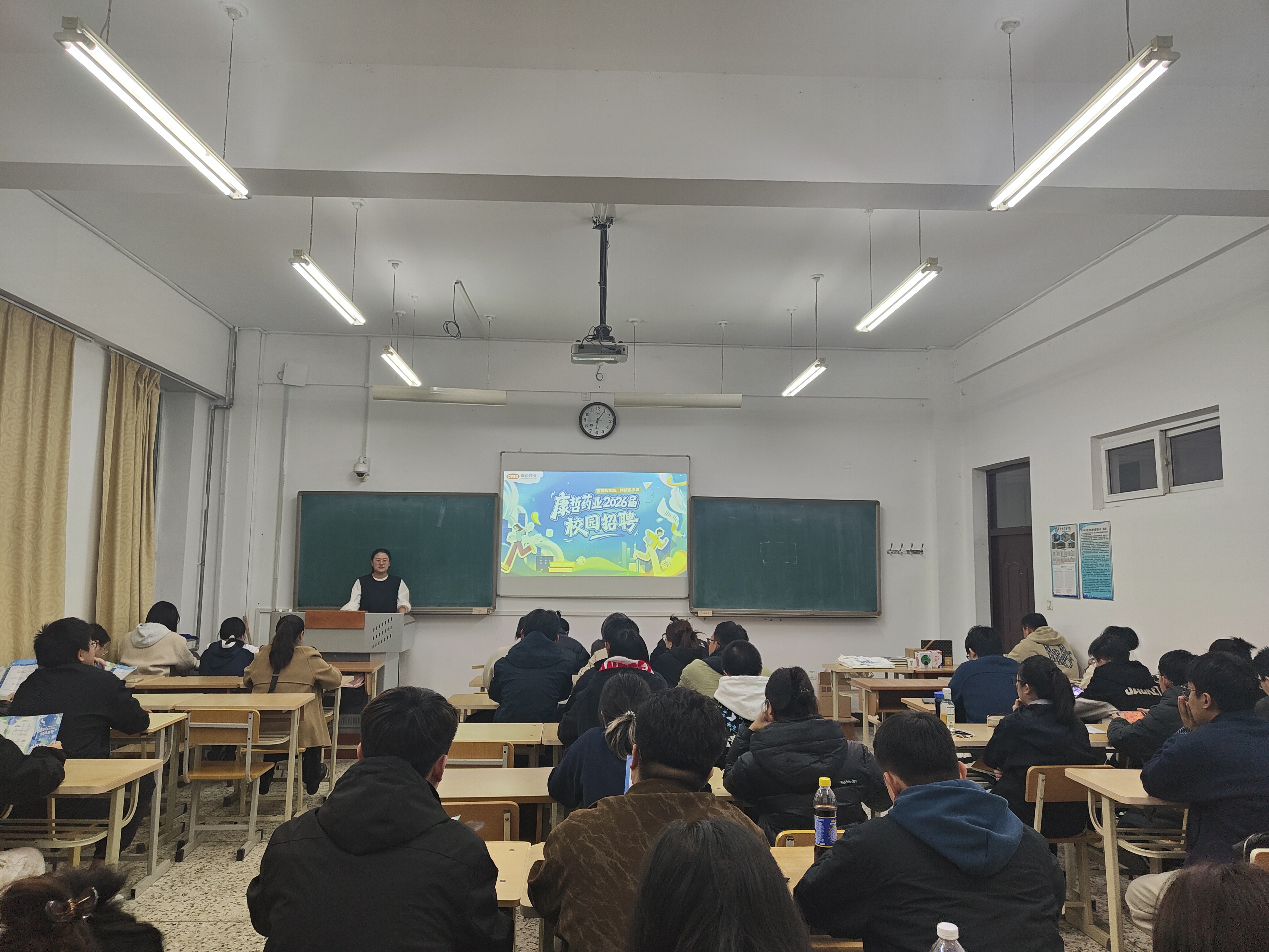 1760316326735613.jpg 1760316326735613.jpg