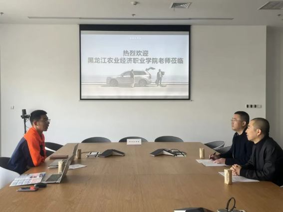 1760922143136893.png image.png