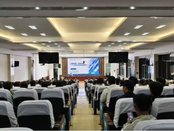 1761267930540513.png image.png